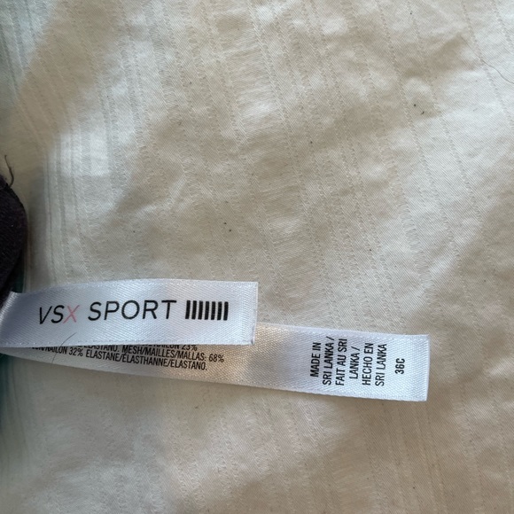 Victoria’s Secret Teal Sports Bra 36C - Picture 7 of 7